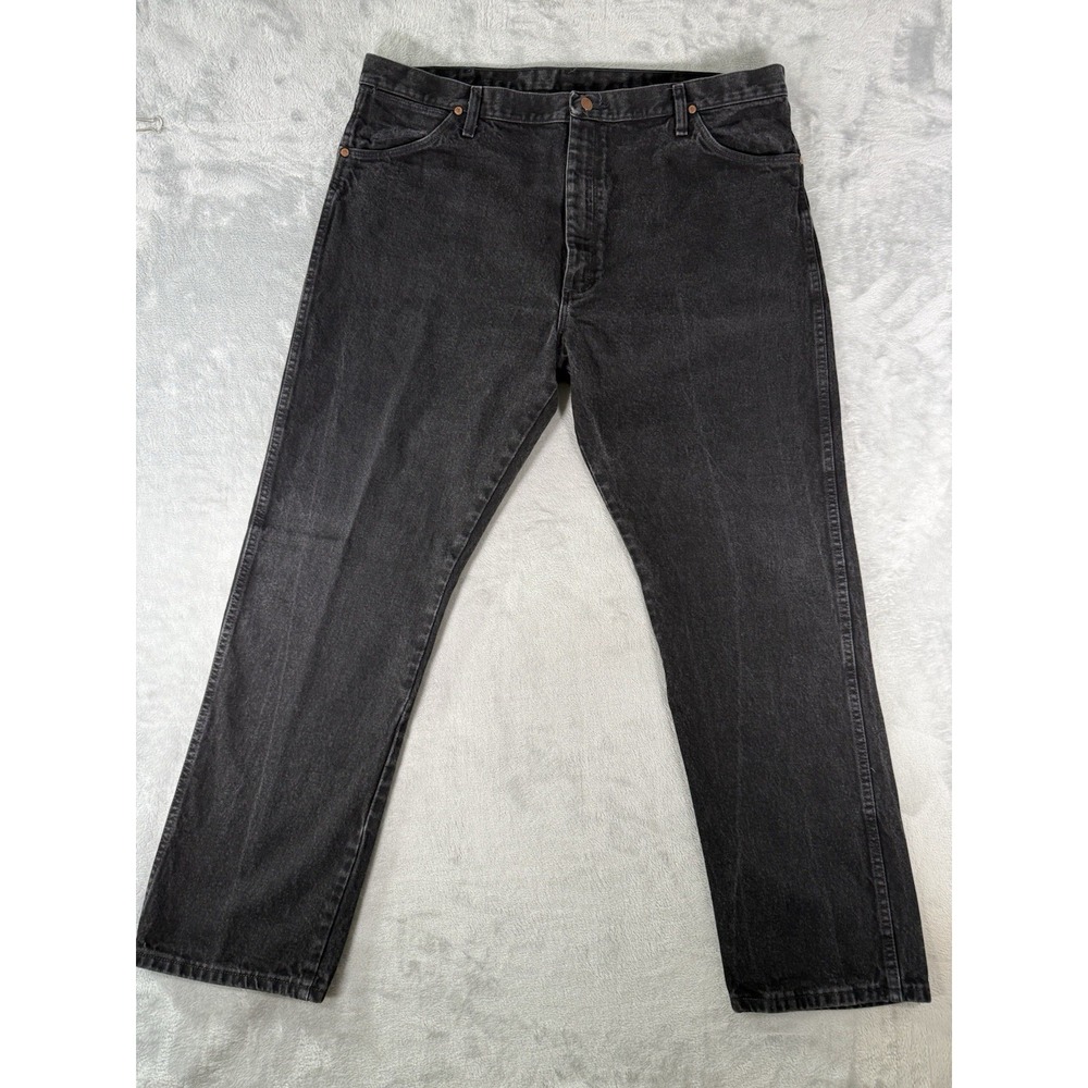 Wrangler 13MWZ Jeans Mens 42x32 Black Denim Cowboy Cut Western